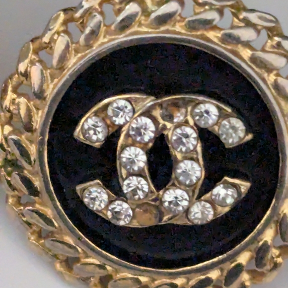 Chanel Vintage Logo Gold and Black Logo Pierced Earrings - Picture 11 of 14